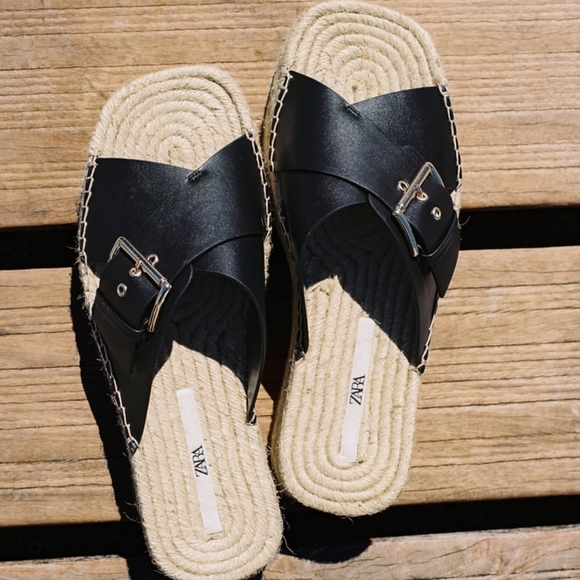 NWT Zara chunky..wide strapped sandals...Size 41...USA size 10